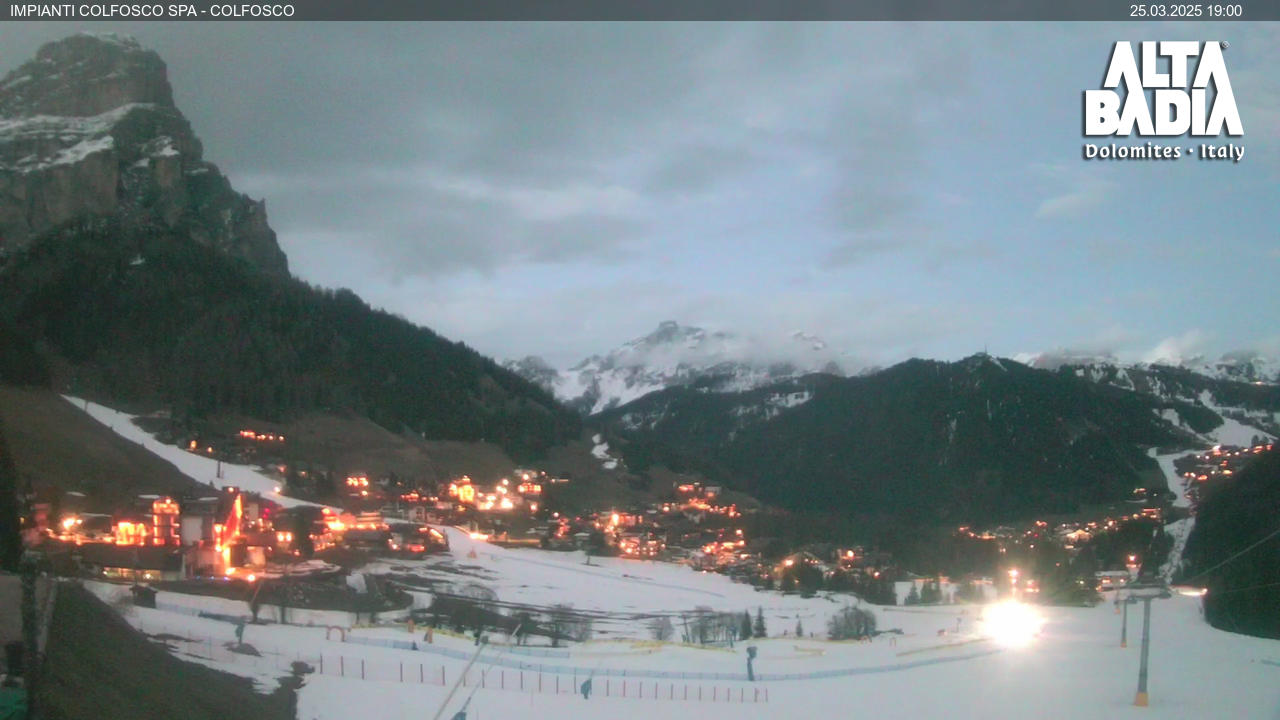 Alta Badia - Colfosco webcam - village